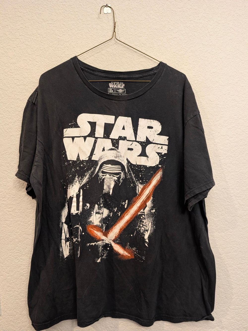 Lucky Brand Star Wars Kylo Ren Graphic Tee Sz 2X - Black with Red Accent